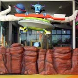 Young and Polite Children's Dentistry