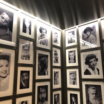 Arlo Chicago - The elevator is really cool - Hotels Near Me - Chicago, Illinois