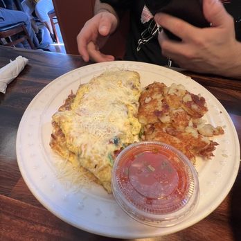 Country Cafe - Popeye Omelet - Breakfast & Brunch Near Me - Cypress, California Country Cafe - Popeye Omelet - Breakfast & Brunch Near Me - Cypress, California