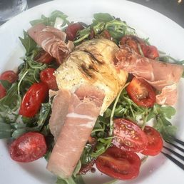 Burrata salad "special"