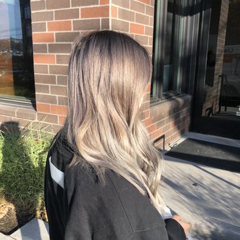 Salon 44 - Hair color in outdoor lighting - Hair Salons Near Me - Renton, Washington Salon 44 - Hair color in outdoor lighting - Hair Salons Near Me - Renton, Washington