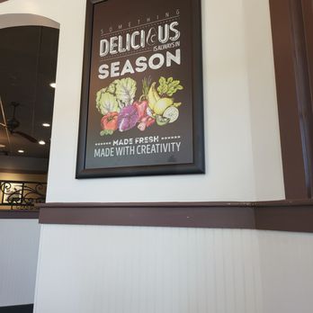 Another Broken Egg Cafe - Entrance - Cafes Near Me - Lake Mary, Florida