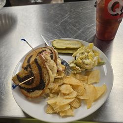 Lovie's Bistro - Rubin sandwich