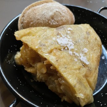 MariPili Tapas Bar - Tortilla de Patata - Spanish Near Me - Seattle, Washington MariPili Tapas Bar - Tortilla de Patata - Spanish Near Me - Seattle, Washington