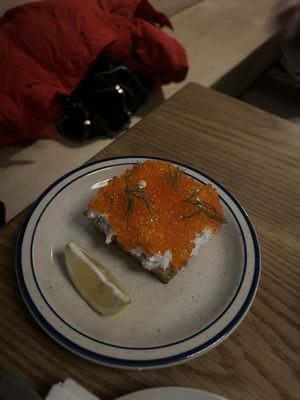 Smør by null
