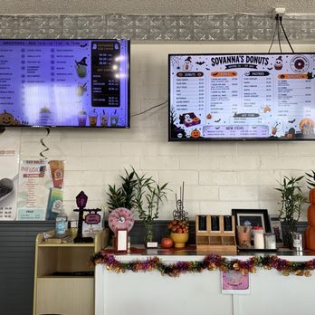 Sovanna's Donuts - Donuts Near Me - Gustine, California Sovanna's Donuts - Donuts Near Me - Gustine, California