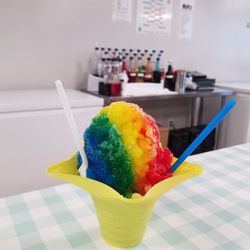 Bugs Beachin Shaved Ice - The shaved ice I had so fluffy with snow melts in your mouth gosh its great.
