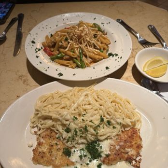 The Cheesecake Factory - Desserts Near Me - San Antonio, Texas The Cheesecake Factory - Desserts Near Me - San Antonio, Texas