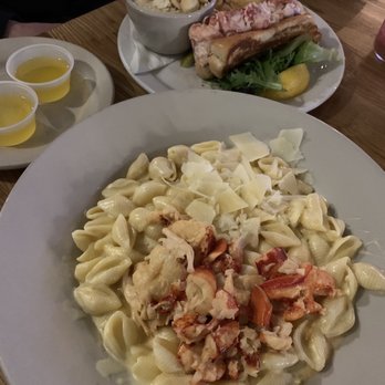 Side Street Cafe - Front: Lobster mac and cheese, back: lobster roll - American Near Me - Bar Harbor, Maine