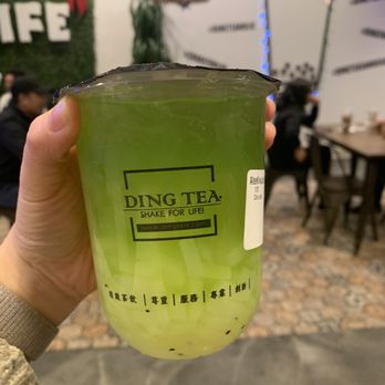 Ding Tea - Aloe Vera kiwi juice with coconut jelly (half sweet) - good dairy free option!! - Coffee & Tea Near Me - San Diego, California