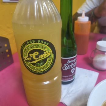 antojitos los cuates - Agua de Piña/Agua Fresca: Pineapple - Mexican Near Me - Compton, California
