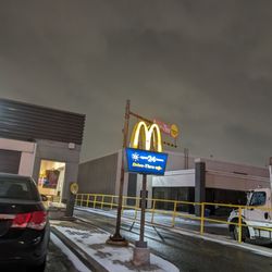 McDonald's - Hitting the drive-thru