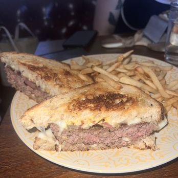 Soul Cafe - Patty Melt - 8oz ground beef patty, Swiss cheese, grilled onions, ground mustard, on toasted rye - New American Near Me - Scottsdale, Arizona Soul Cafe - Patty Melt - 8oz ground beef patty, Swiss cheese, grilled onions, ground mustard, on toasted rye - New American Near Me - Scottsdale, Arizona