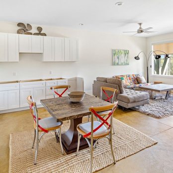 Upstream Way - Additional dining space in the Penthouse. - Vacation Rentals Near Me - Asheville, North Carolina Upstream Way - Additional dining space in the Penthouse. - Vacation Rentals Near Me - Asheville, North Carolina