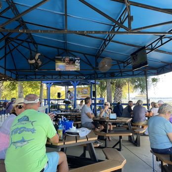 Kalua Beach Bar - Bars Near Me - Tavares, Florida Kalua Beach Bar - Bars Near Me - Tavares, Florida
