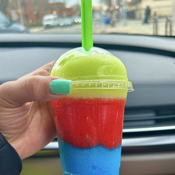 Off The Wall Arcade - Lemon lime, strawberry and blue raspberry slushie - Arcades Near Me - Queens, New York