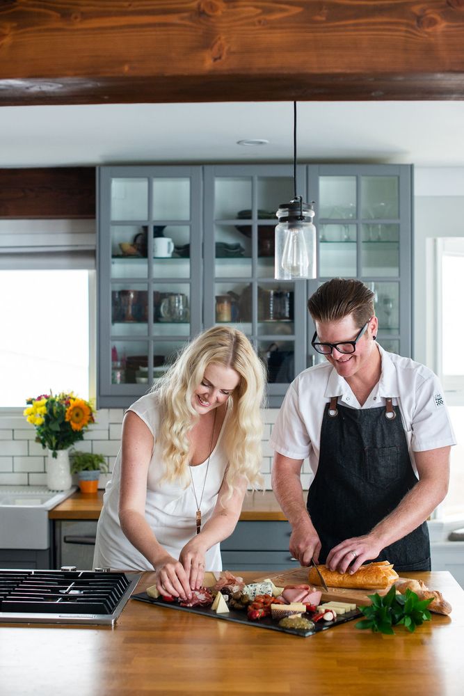 THRIVE CATERING Updated October 2024 10855141 Street, Edmonton