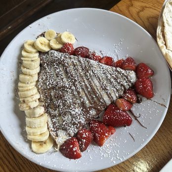 Z Burger & Maman Joon Kaboob - Nutella, banana, strawberry crepe - Burgers Near Me - Olney, Maryland