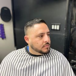 Liz's Barber Shop & Salon