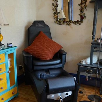 Ultimissimo - Hair Salons Near Me - Hudson, Wisconsin Ultimissimo - Hair Salons Near Me - Hudson, Wisconsin