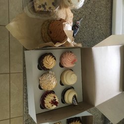 Something Sweet Cake Studio - Assortment of goods