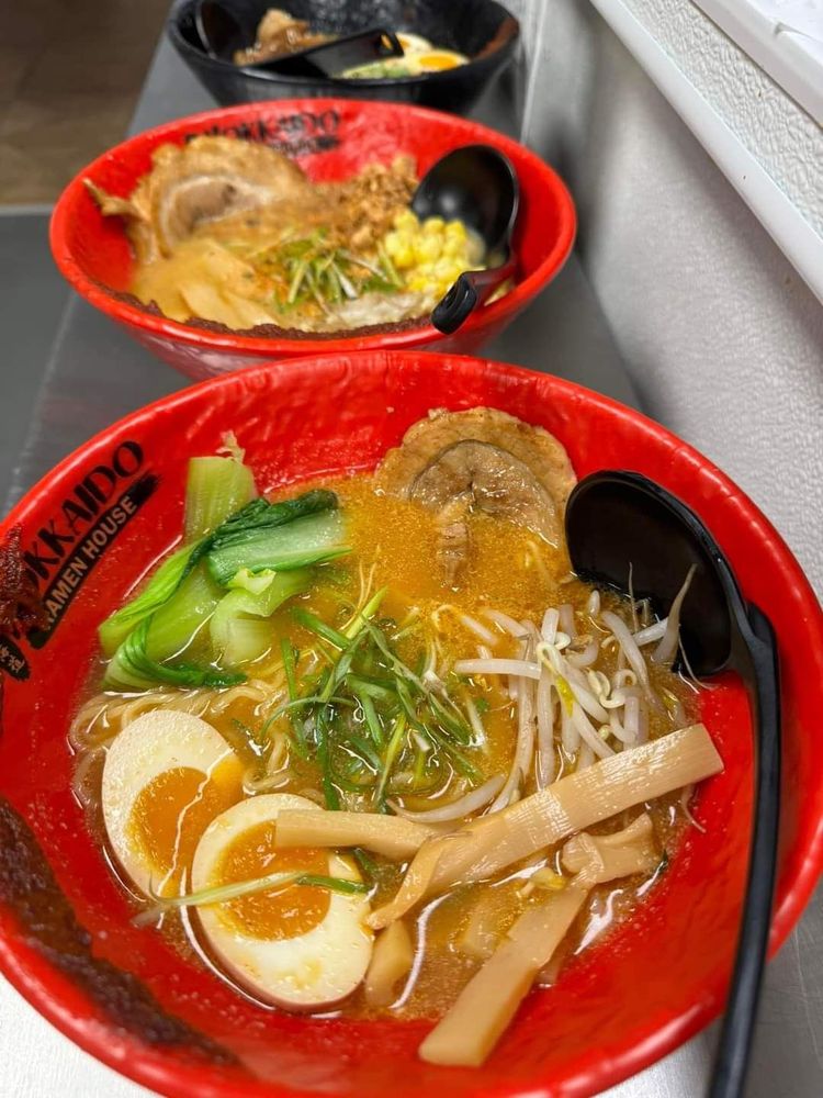 Hokkaido Rame And Sushi House Logo