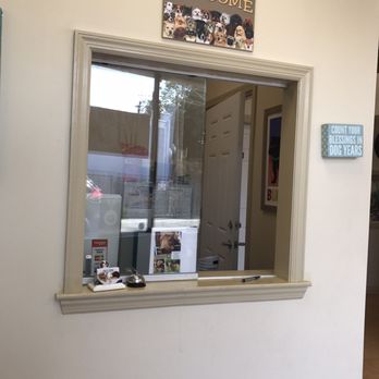Once Upon a Tail - Check in/check out window - Pet Groomers Near Me - Livingston, New Jersey Once Upon a Tail - Check in/check out window - Pet Groomers Near Me - Livingston, New Jersey