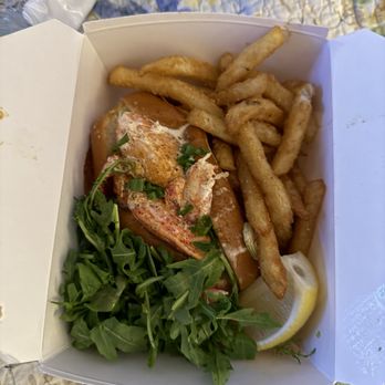 Lobster Guys - Maine lobster roll - Seafood Near Me - Long Beach, California Lobster Guys - Maine lobster roll - Seafood Near Me - Long Beach, California