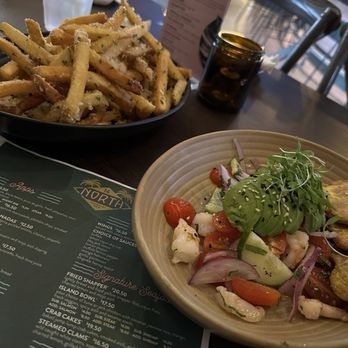 14 North Daiquiri Bar - Shrimp ceviche with tostones - Cocktail Bars Near Me - Dania Beach, Florida