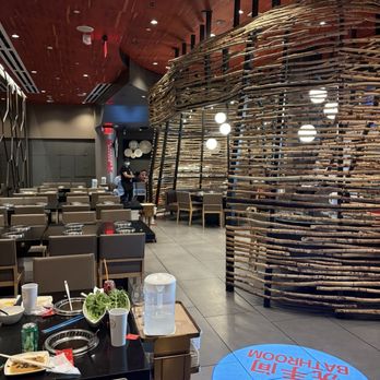 Haidilao Hotpot - Chinese Near Me - Arcadia, California Haidilao Hotpot - Chinese Near Me - Arcadia, California