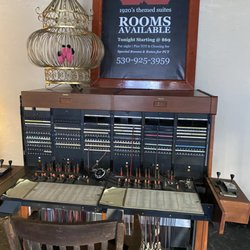 The Hotel California Dunsmuir - Old telephone switchboard in lobby