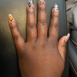 Donatella Nail Lounge - Halloween design