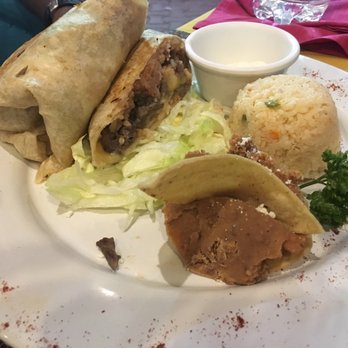 Las Camelias - Beef Burrito - Mexican Near Me - Playa del Carmen, ROO