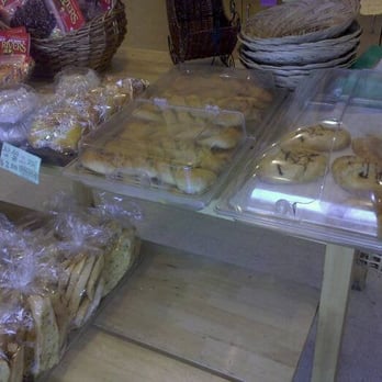 Bakery House - Bakeries Near Me - La Canada Flintridge, California Bakery House - Bakeries Near Me - La Canada Flintridge, California