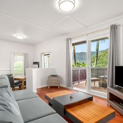 Paradise Bay Resort - Two-Bedroom Suites at Paradise Bay Resort