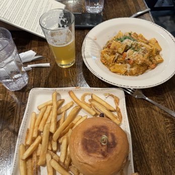 Snake River Brewing - Bbq burger and elk bolognese - Brewpubs Near Me - Jackson, Wyoming Snake River Brewing - Bbq burger and elk bolognese - Brewpubs Near Me - Jackson, Wyoming