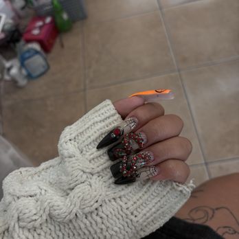 Wonder Nails - Nail Salons Near Me - Princeton, New Jersey