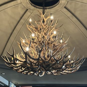 Claim Jumper Restaurants - Unique Chandelier - American Near Me - Las Vegas, Nevada Claim Jumper Restaurants - Unique Chandelier - American Near Me - Las Vegas, Nevada