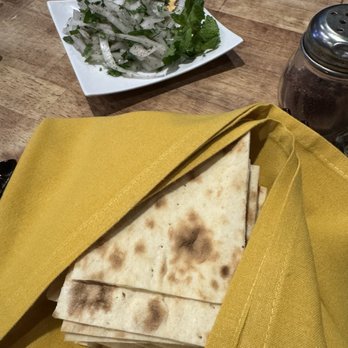 TehranRo Grill - Bread/pita served warm - Mediterranean Near Me - Los Angeles, California