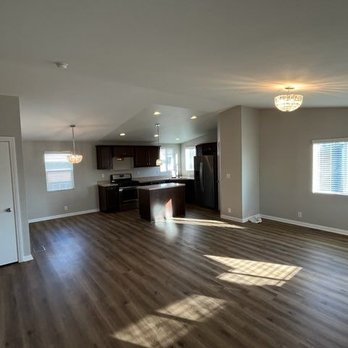 Tormenta Electric - Old living room, dining room, island, and kitchen lighting. No range hood. - Electricians Near Me - Murrieta, California