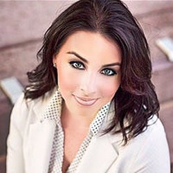 Durante Insurance & Financial Services - Courtny Leaver Insurance agent and Village Walk Manager, Auto Home and Health