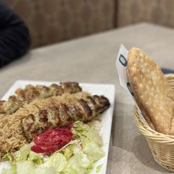Naan and Kabob - Kebab rice platter