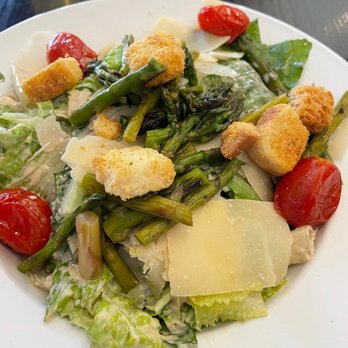 Fire By The Monon - Nero Salad - American Near Me - Indianapolis, Indiana