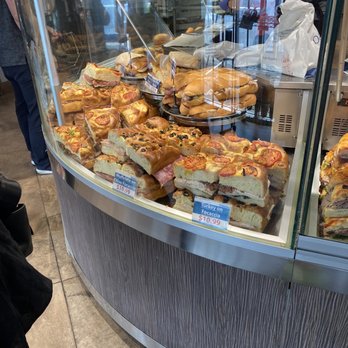 Sanremo Bakery - Bakeries Near Me - Etobicoke, Ontario