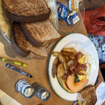 Cora - Breakfast at Cora - Breakfast & Brunch Near Me - Quebec City, Quebec Cora - Breakfast at Cora - Breakfast & Brunch Near Me - Quebec City, Quebec