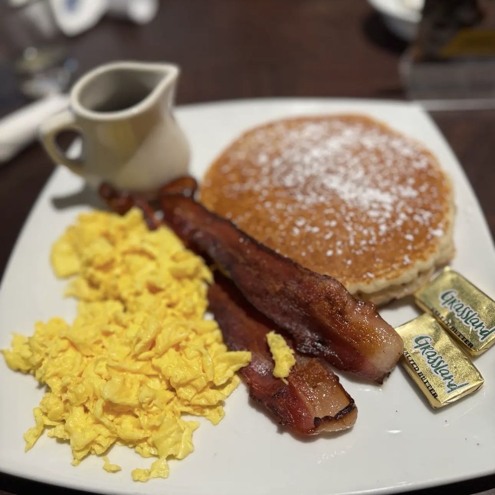Buttermilk Pancakes Buttermilk Pancakes