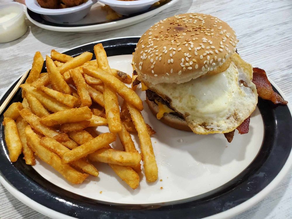 GUS FAMILY RESTAURANT 10 Photos & 11 Reviews 1627 Walkup Ave