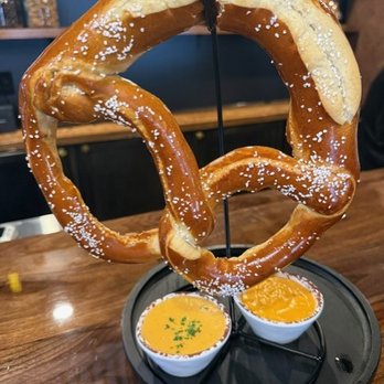 Rustic Ridge - Beer Bar Near Me - Farmington, Pennsylvania Rustic Ridge - Beer Bar Near Me - Farmington, Pennsylvania