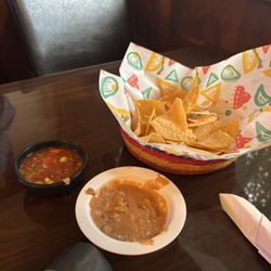El Toreo Mexican Restaurant - Chips and bean dip