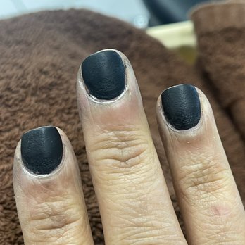 Lilly Nails & Spa - VERA AT LILLY - Nail Salons Near Me - Fishers, Indiana